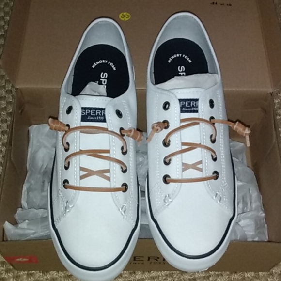 Sperry Shoes - NWT white Sperry canvas top sider sneakers